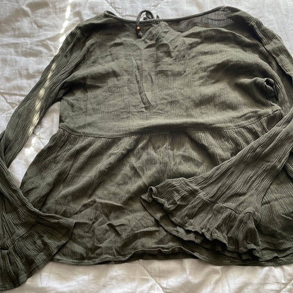 GUC Socialite Green Blouse - Picture 6 of 7